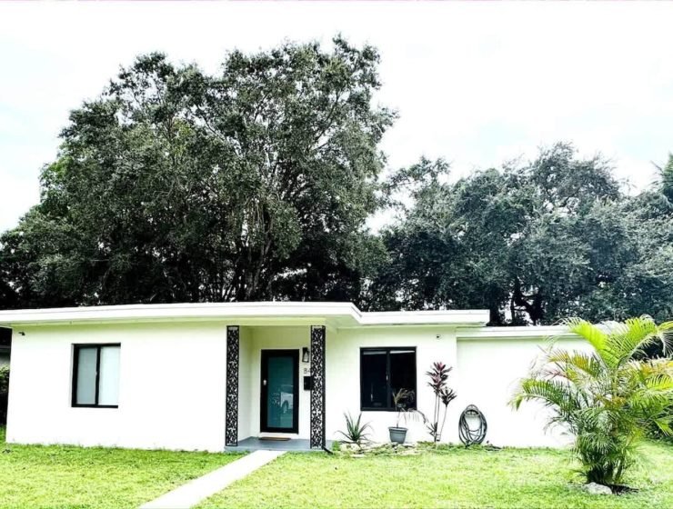 Spacious Cozy Modern Home
