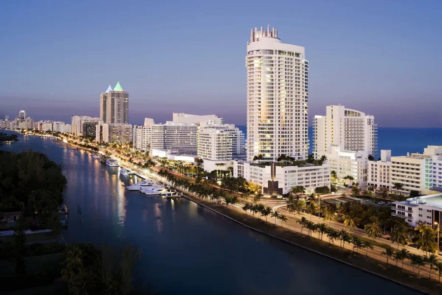 Fontainebleau Miami Beach