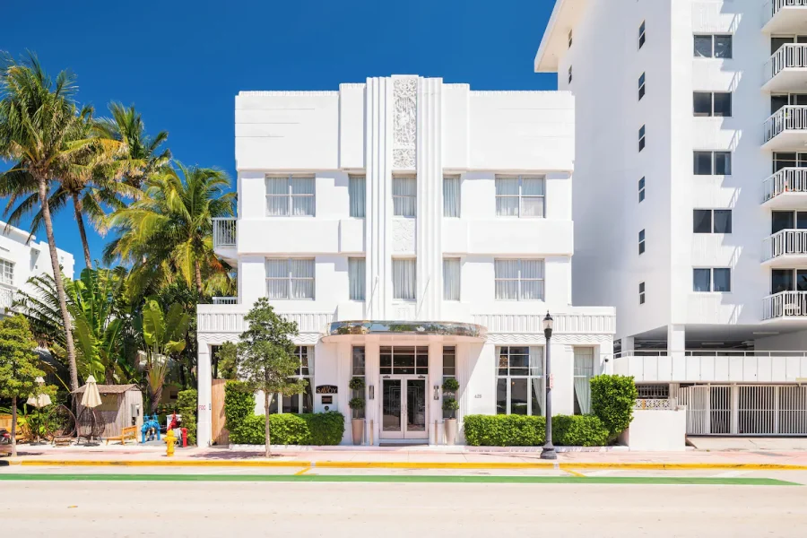 The Savoy Hotel & Beach Club ~ Miami Beach